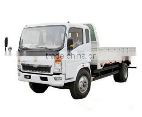 2015 new SINOTRUK HOWO 4*2 LHD RHD 5T light truck