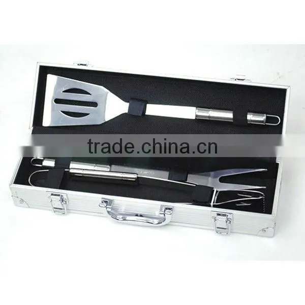 Set of 3 hard wood handle bbq tool set