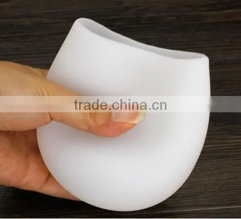 Custom LOGO Wine Cup Food Grade Unbreakable Stemless Cup Cheap Colored Silicone Wine Glasses For Outside Parties