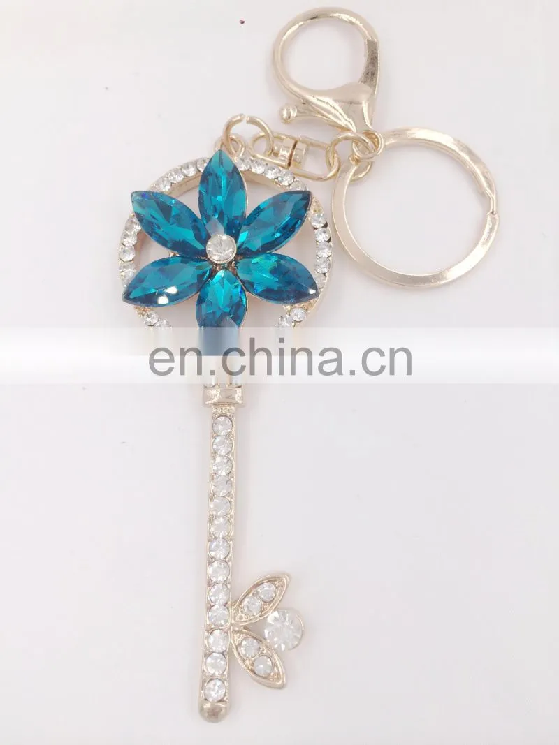 Fashion Creative New Product Crystal Key Chain Metal Key Chain Petal Key Chain
