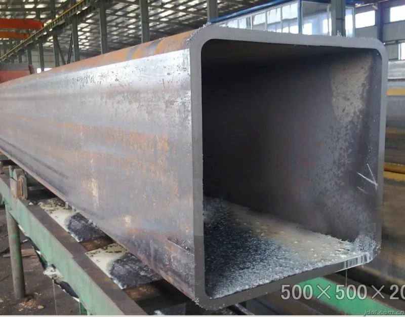 16Mn Iron square Pipe Factory Prices Iron Pipe 6 Meter