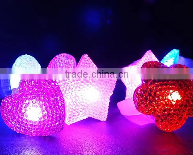 finger ring flashing novelty ring for party glowing in the dark light up toys