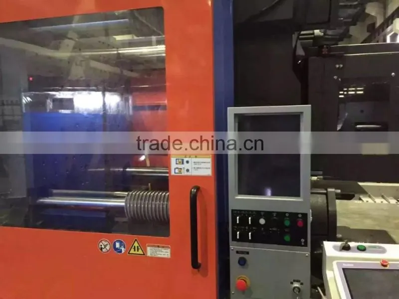 production machines at company Japanese all electric plastic injection machine JSW 450T
