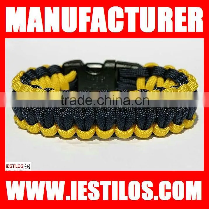 red paracord survival bracelet clasp
