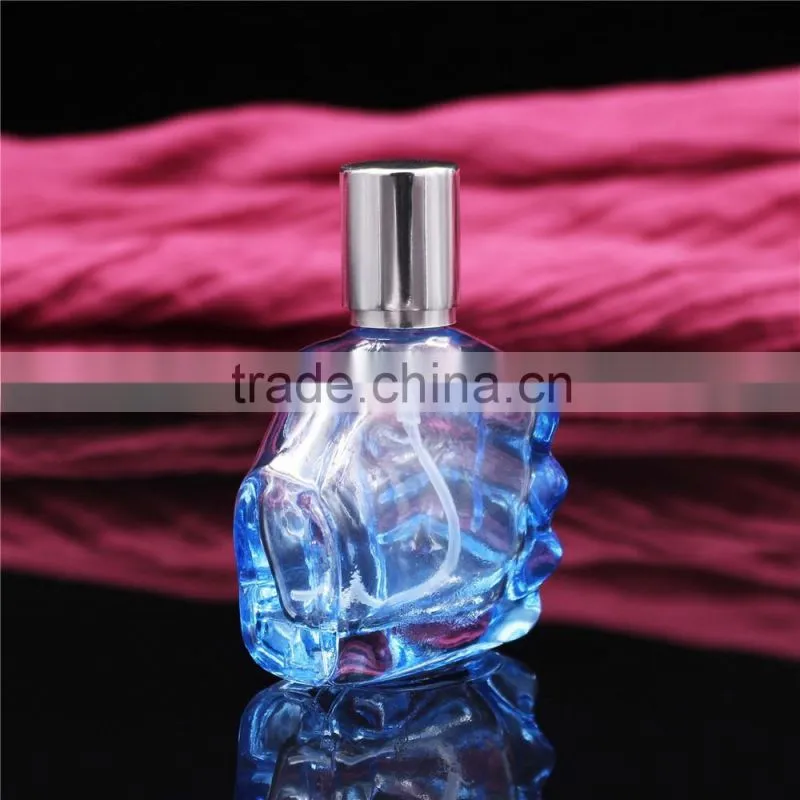 2016 wholesale 30ml fist shape glass spray perfume bottles