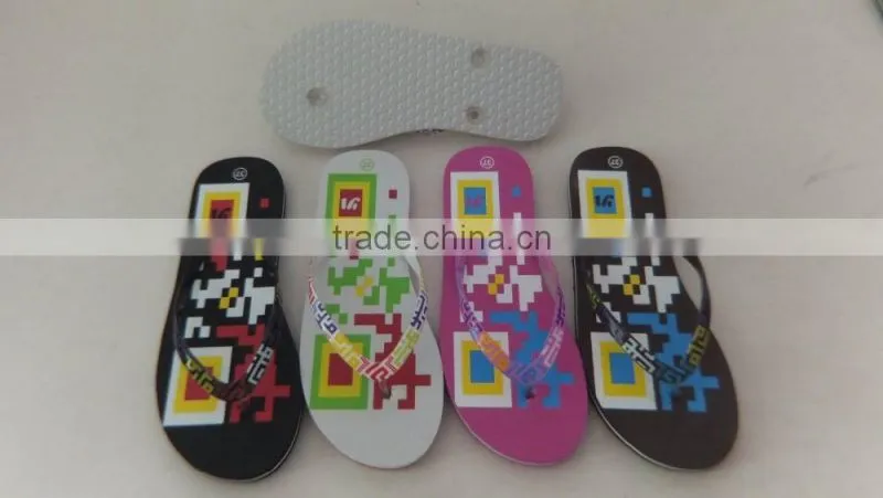 2016 new design of ladies slipper