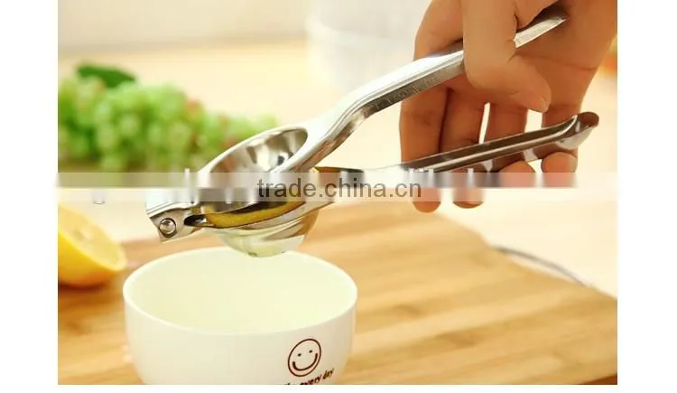 Home Kitchen Stainless Steel Lemon Squeezer Manual Juicer Thicken Fruit Lemon Juicer Presser Novel Fruit Juice Tool Reamers