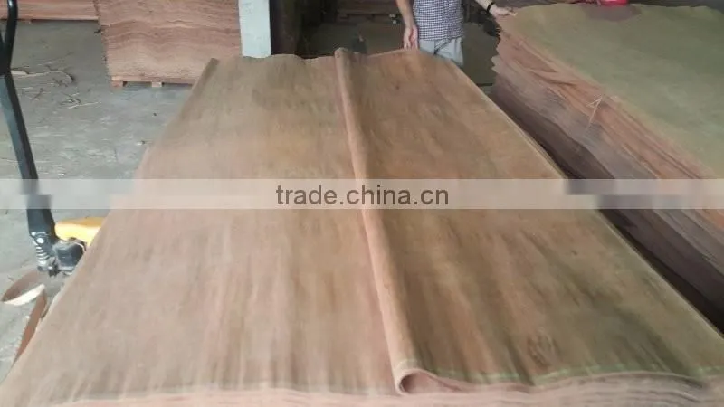 Keruing Face Veneer Rotary to India 100 % grade C 3mm thickness