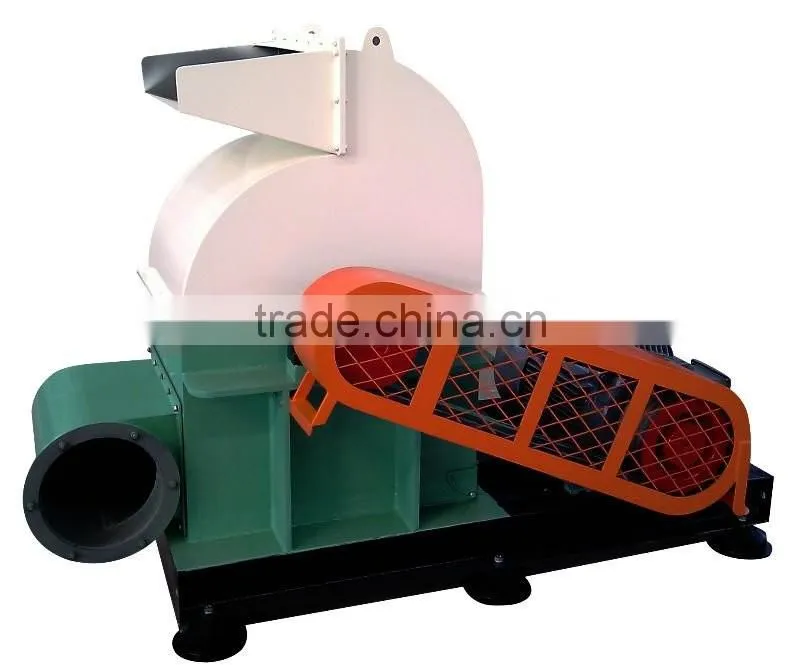 Wood hammer mill