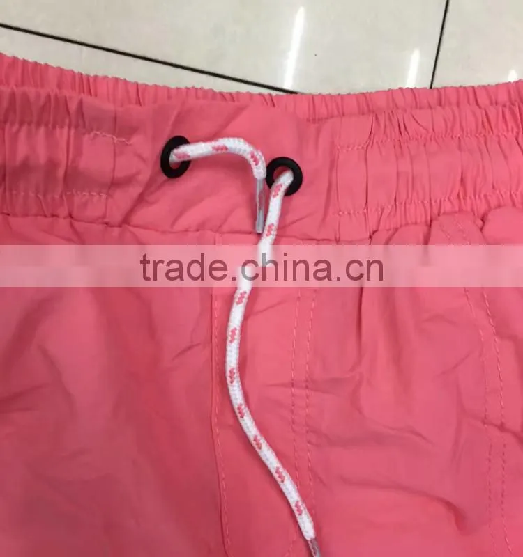 Stylish men 100%polyester beach shorts factory closeout