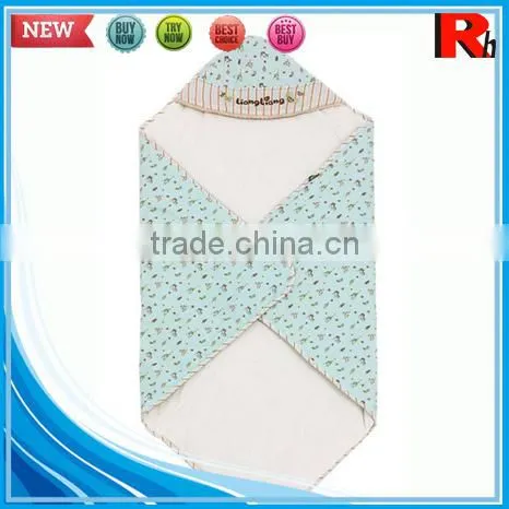 China supplier printing velour customized cotton hooded baby towel wholesale babyhood hooded towels