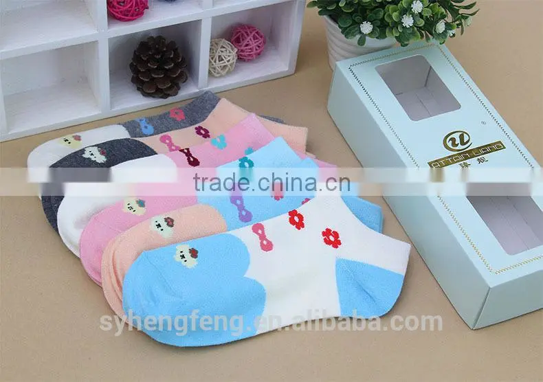 2016 hot wholesale new style cute socks women socks