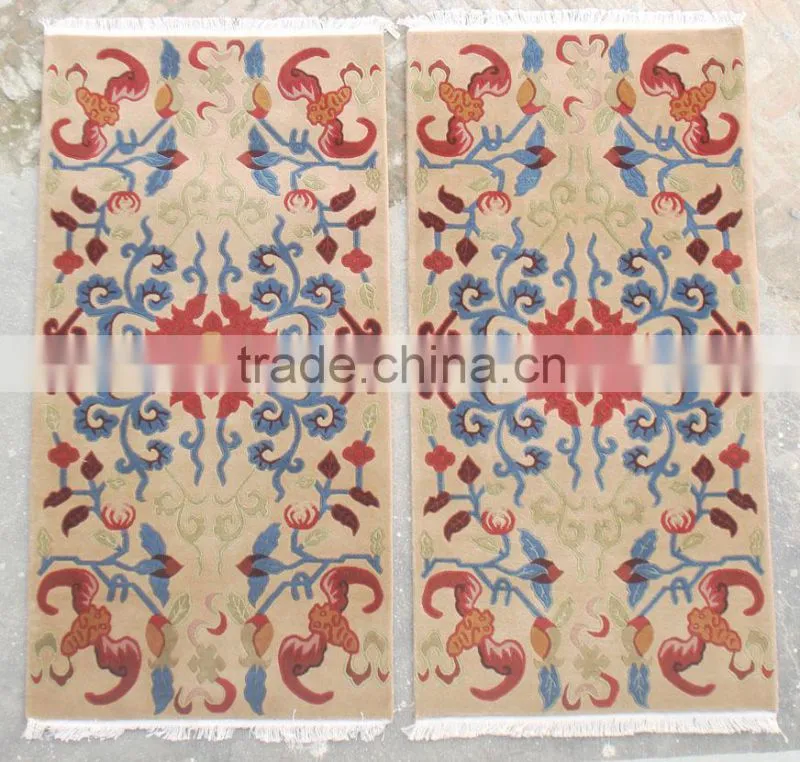 Flowers design woollen carpet