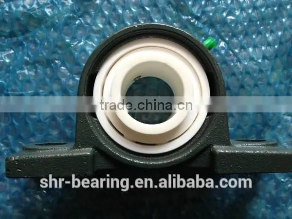 ZrO2 Ceramic spherical / insert bearing UC214CE