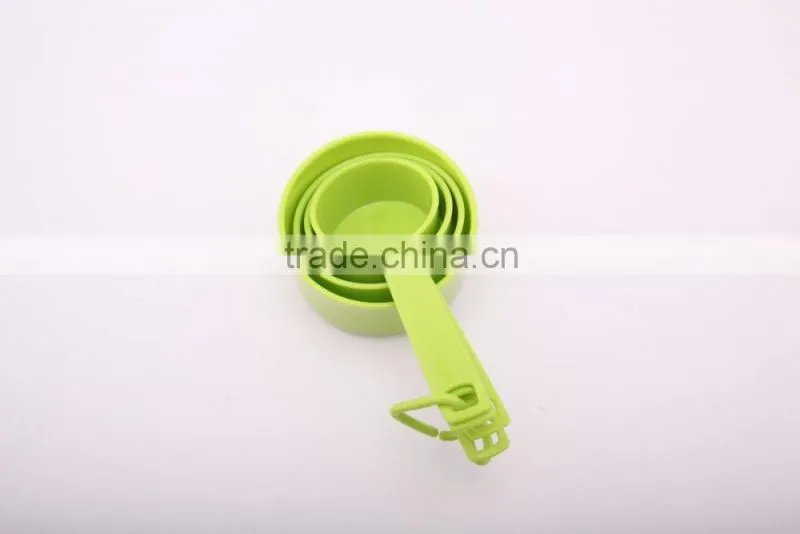 Cheap price 8-Piece Plastic Measuring Spoons, green