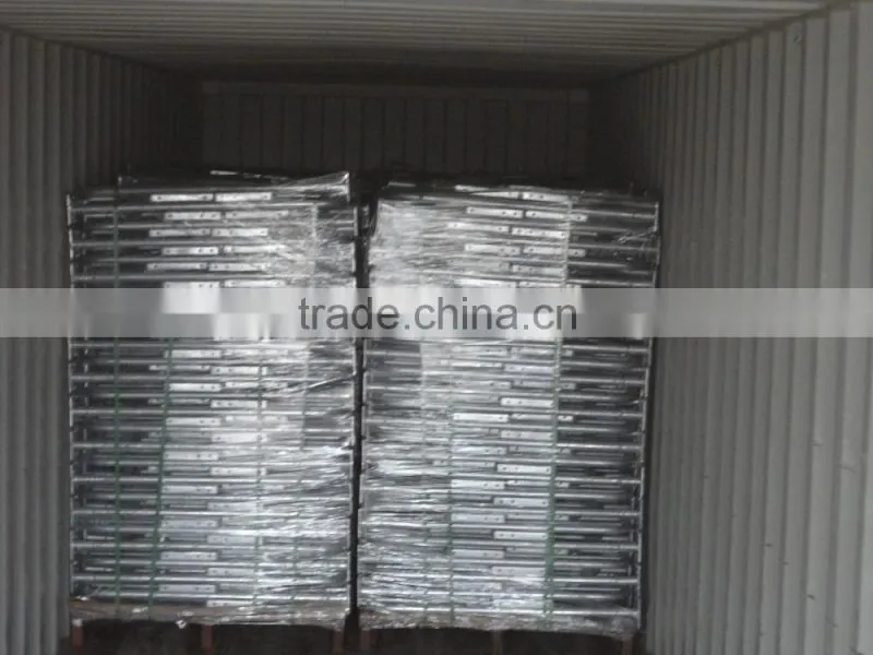 high quality farrowing crate for pigs/farrowing crate design