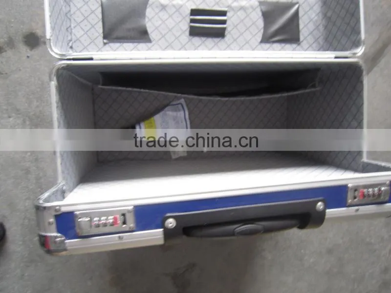 Light blue design with wheels aluminum trolley tool box