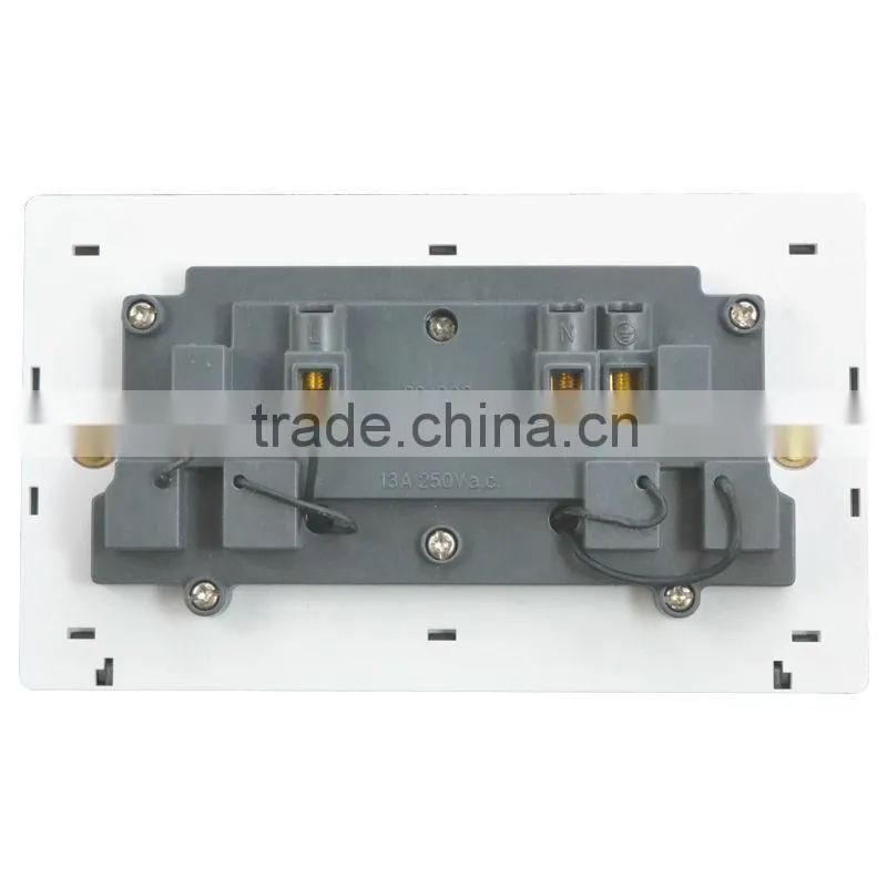 double gang 13amp switched socket