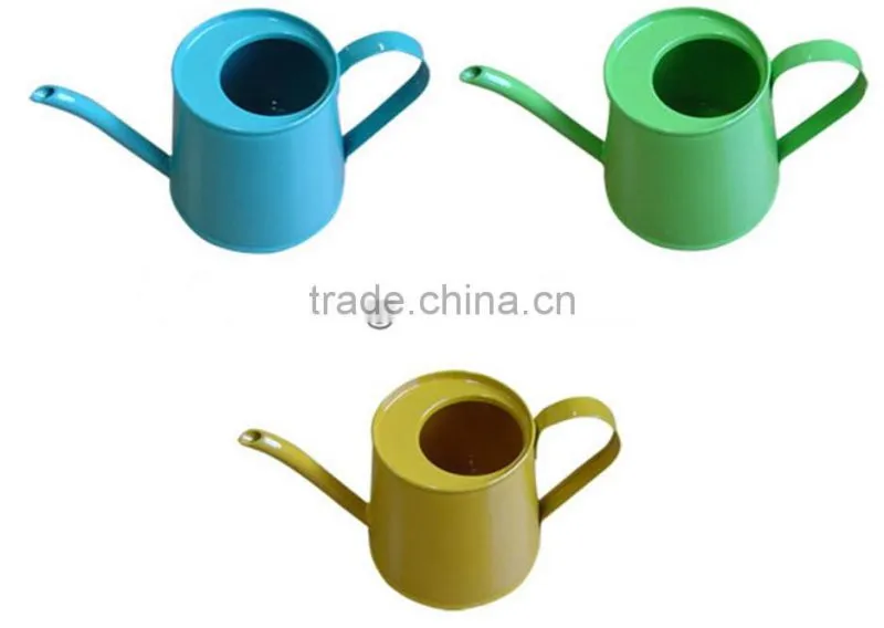 2015 high quality metal kids water can