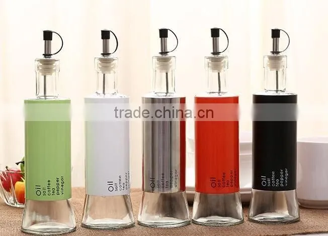 Glass oil vinegar bottle olive jar with metal coat pourer 5 colors
