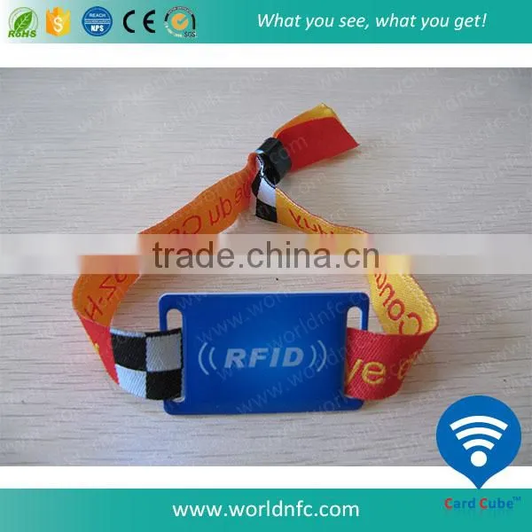 OEM Silicone Wristband with RFID Chip