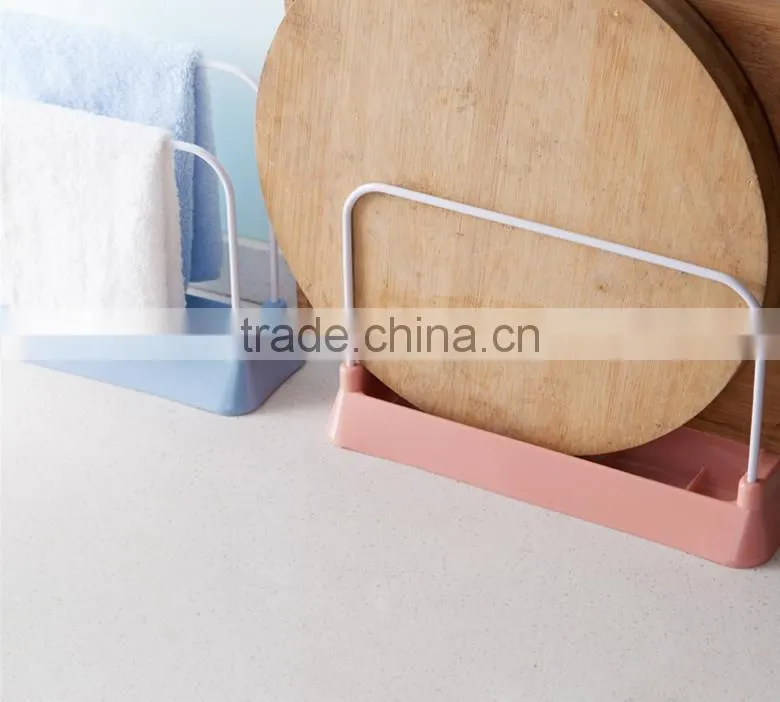 Cutting board draining plastic storage rack