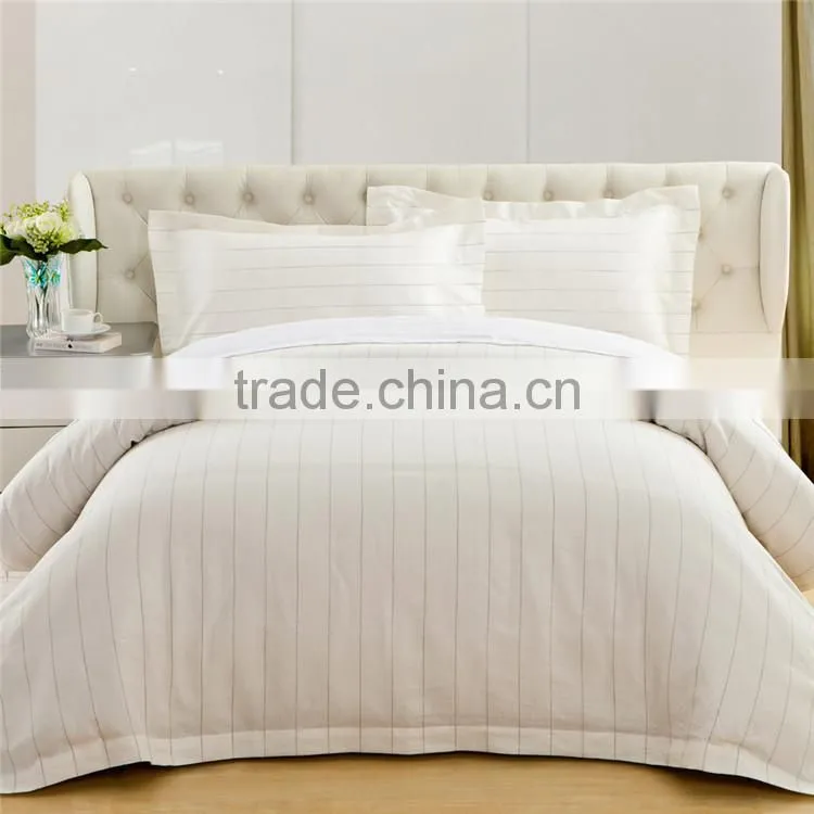 300T 100% Cotton Shining 3cm Strips 4pcs Hotel Bedding Set