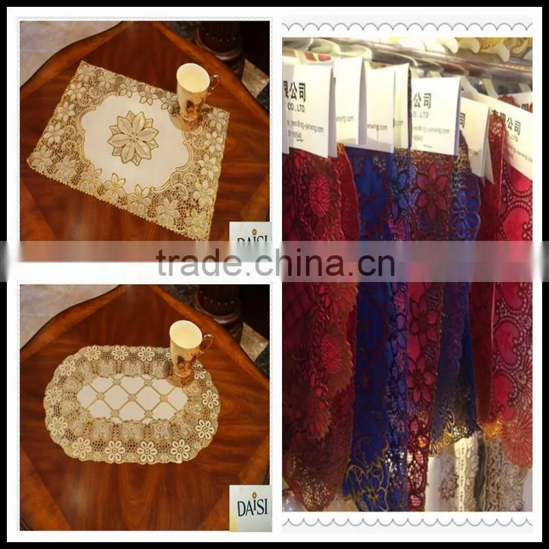 30x46 gold and silver placemat