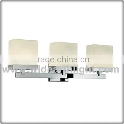 UL CUL Listed 3 Light Chrome Hotel Bathroom Wall Sconce With Glass Shade W40269