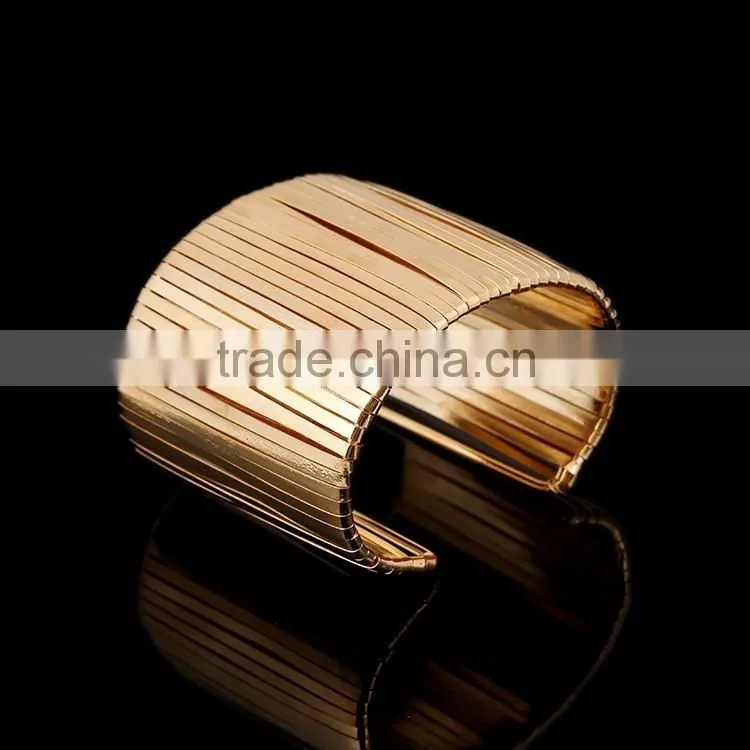 2016 New Gold Silver Triangle Alloy Wide Open Cuff Bangle Bracelet For Women Fashion Jewelry