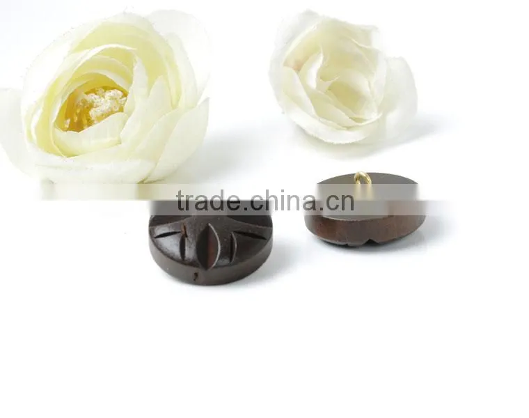40L brown shank wood coat button with laser & metal ring