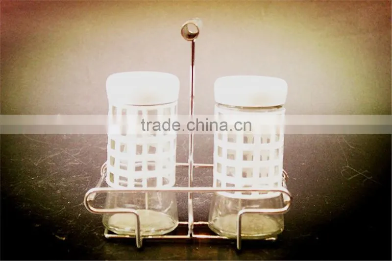 S/2 white coat glass spice jar with basket