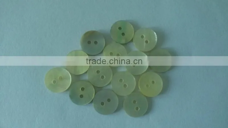 Natural chinese 2 holes agoya shell buttons