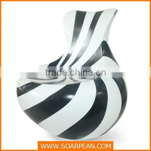 Furniture Showroom Club Chair Flower Shaped Chair
