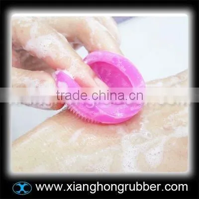 soft and good feeling silicone brush for face