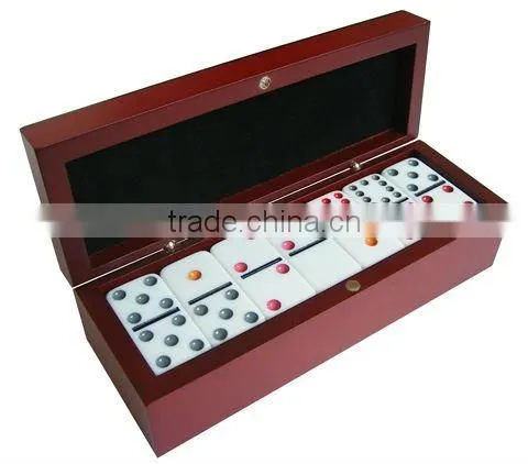 Urea Double Six Domino Game Set