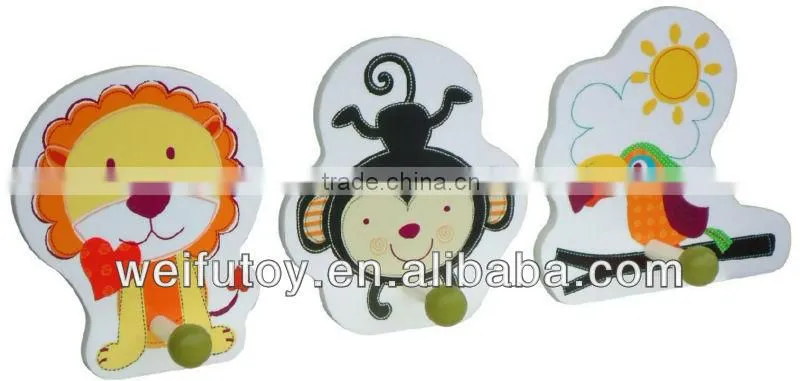 Wooden kids animals wall hanger
