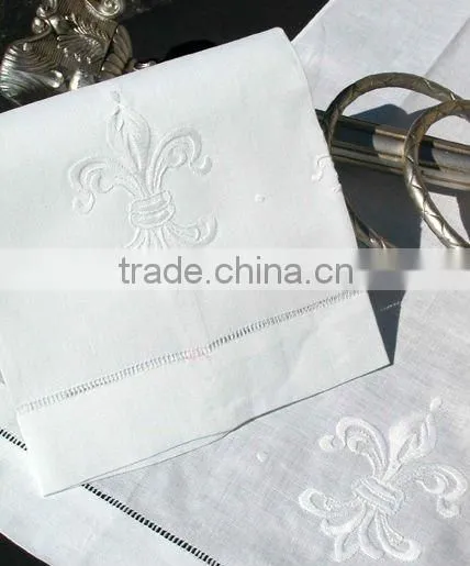 linen guest towel