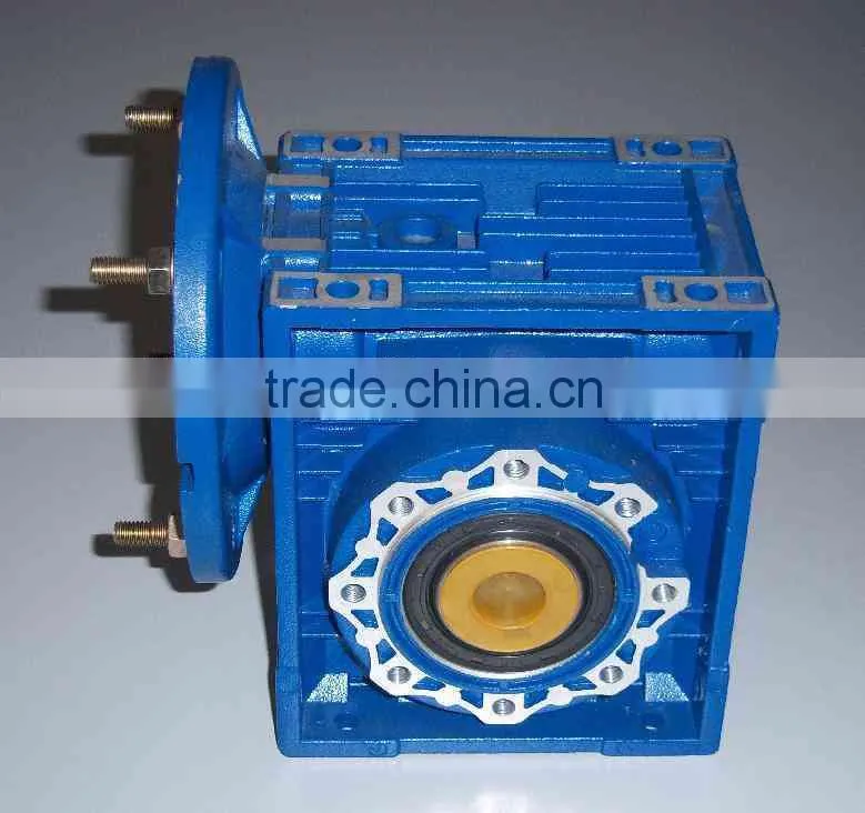 Electric motor speed reducer with worm gear