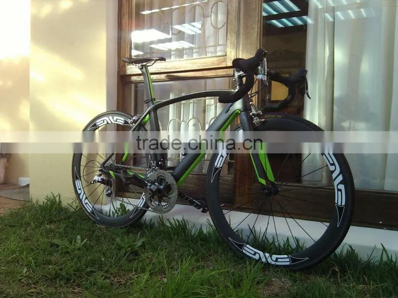 Dengfu cool whosale high quality DIY complete carbon road bicycles carbon bicycle