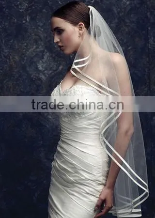 2016 Edged Ivory White Wedding Veil Soft Tulle High Quality Wedding Veils