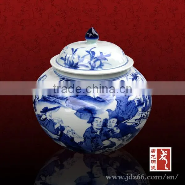 Hand painted blue and white porcelain high gloss home usage ceramic office container