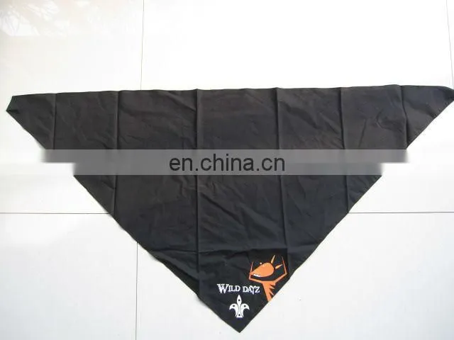 Wholesale full mold logo printing cotton triangle bandana custom made green cotton triangle scarf cotton dog bandana