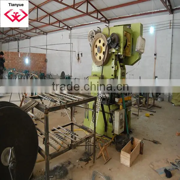 Cross Type Galvanized Razor Wire