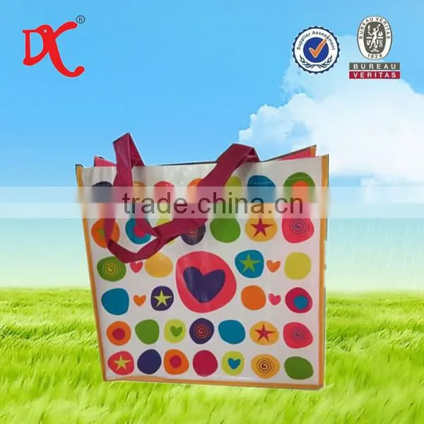 China Hot Fashionable/Foldable PP Woven Shopping Bag