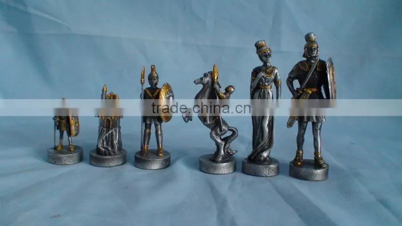 Warrior Knight design metal chess with board