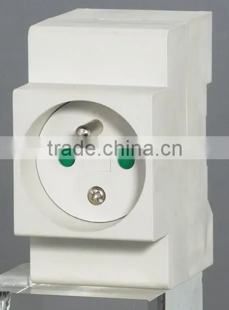 AUS16 CE mark Din Rail Socket