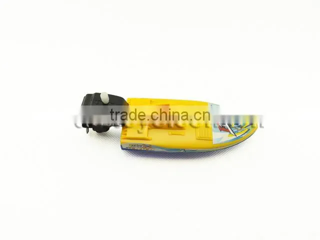 Mini plastic wind up toy rowing boat