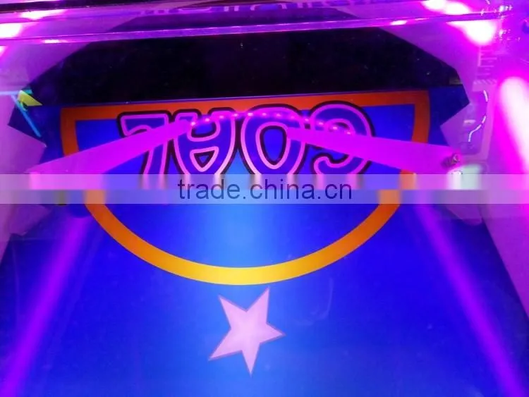 2016 new produced Kids mini game machines UFO ice hockey game
