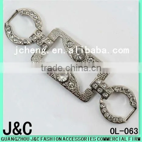 most fashionable T shaped lady shoes accessory